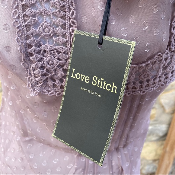 NWT Love Stitch Woman's geometric purple tops S - Picture 5 of 10